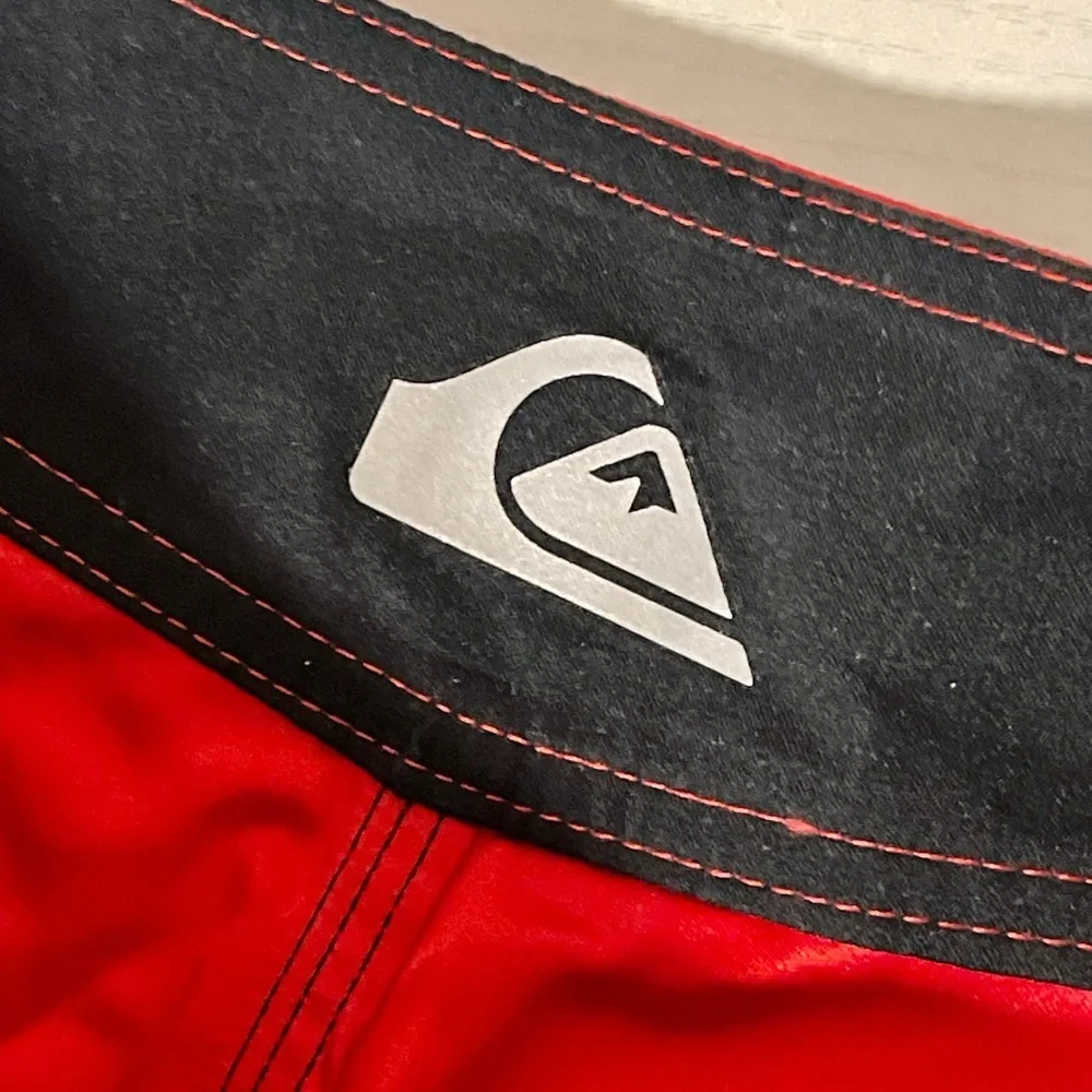 Quicksilver Red Swim Shorts 28 x 21